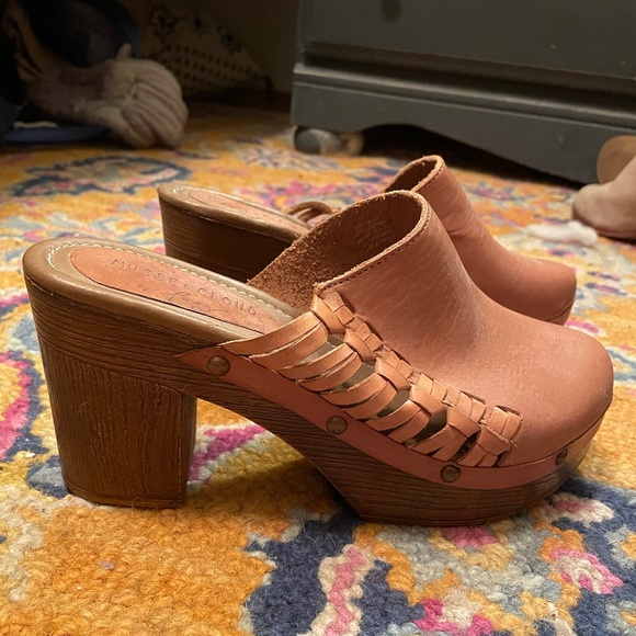 Musse and cloud leather clogs - Picture 4 of 4